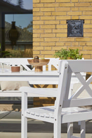 Sofiero Set - Dreisitzerbank, zwei Stühle & Tisch - Weiß