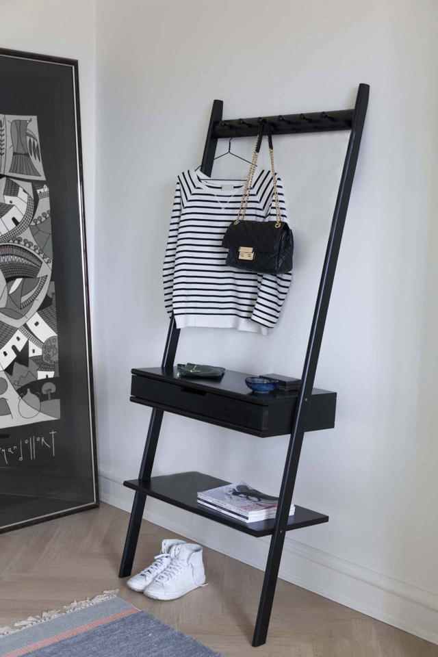 Noble Flurmöbel - Schwarz